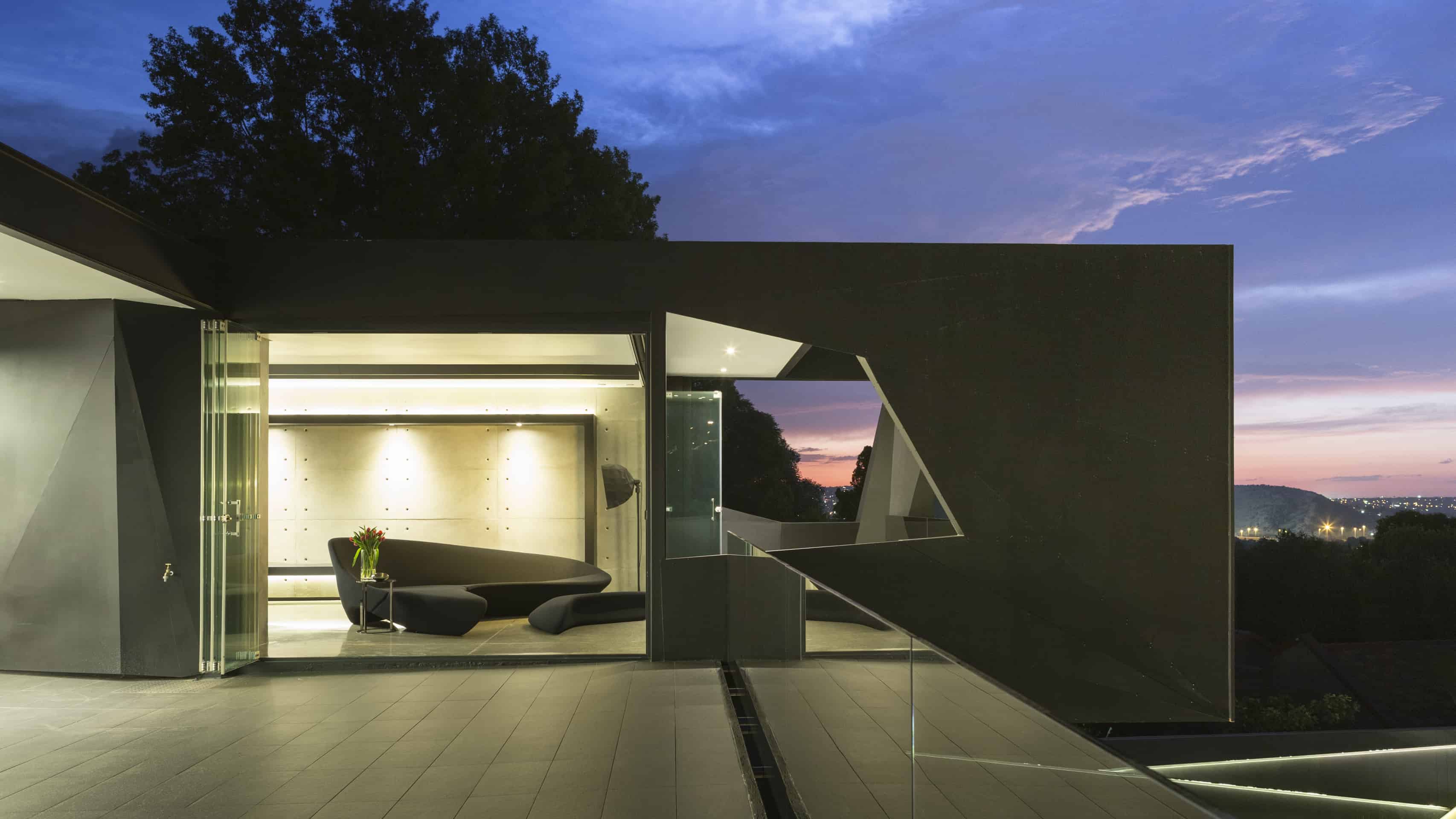 Kloof Rd by Nico van der Meulen Architects 40